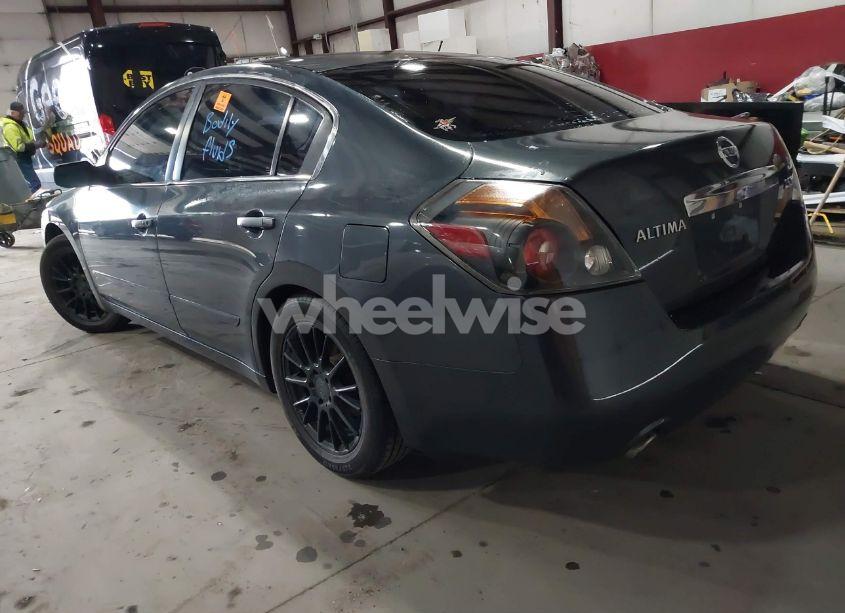 Photo 3 of 2011 Nissan Altima 2.5 S (VIN 1N4AL2AP4BN438082)