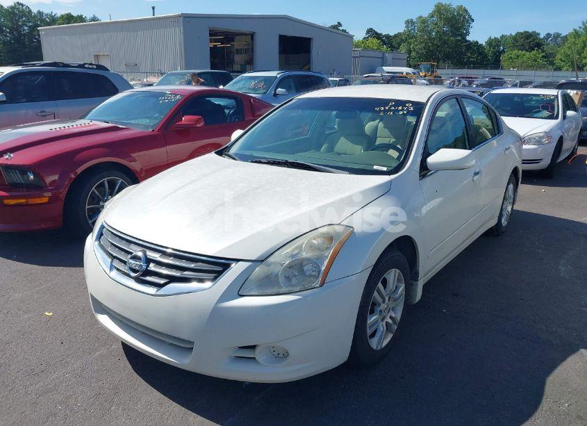 Photo 2 of 2011 Nissan Altima 2.5 S (VIN 1N4AL2AP4BN445257)