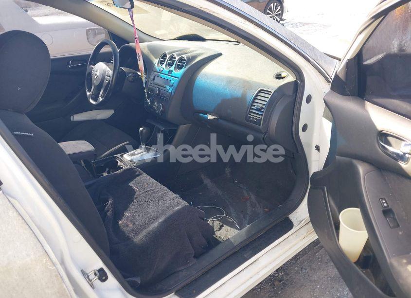 Photo 5 of 2011 Nissan Altima 2.5 S (VIN 1N4AL2AP4BN477528)