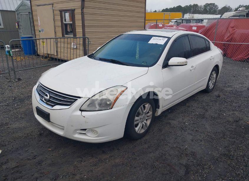 Photo 2 of 2011 Nissan Altima 2.5 S (VIN 1N4AL2AP4BN480574)