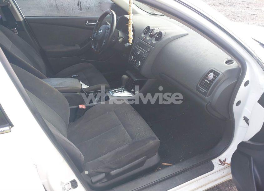 Photo 5 of 2011 Nissan Altima 2.5 S (VIN 1N4AL2AP4BN480574)