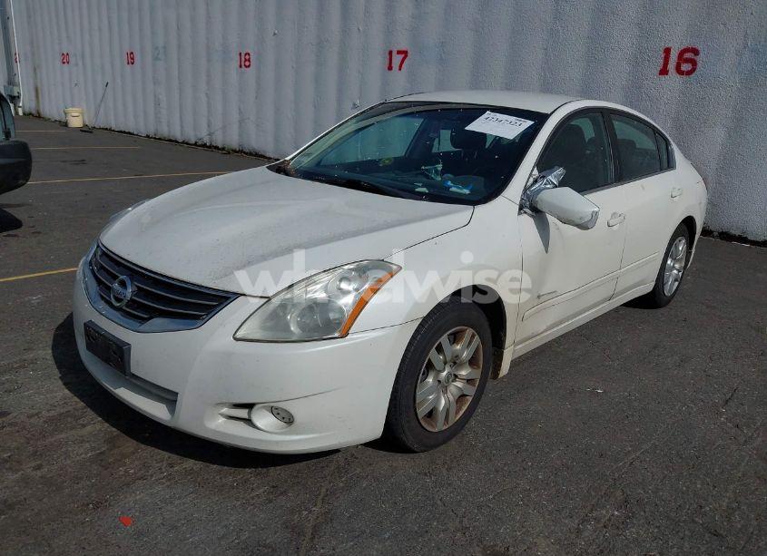 Photo 2 of 2011 Nissan Altima 2.5 S (VIN 1N4AL2AP4BN480980)