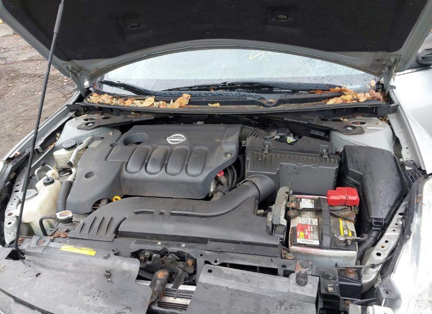 Photo 10 of 2011 Nissan Altima 2.5 S (VIN 1N4AL2AP4BN500211)