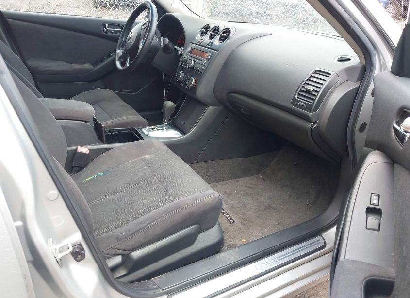 Photo 5 of 2011 Nissan Altima 2.5 S (VIN 1N4AL2AP4BN500211)