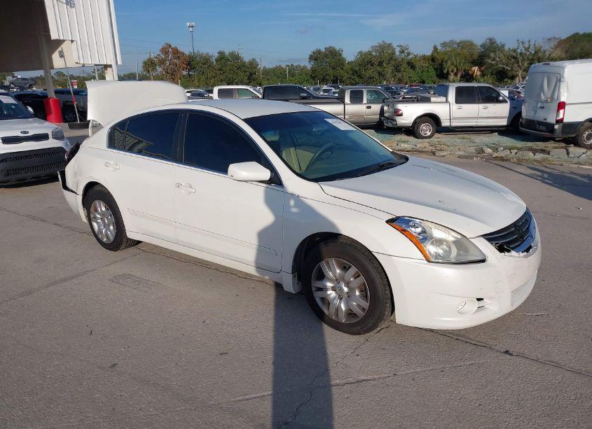 2012 Nissan Altima 2.5 S (VIN 1N4AL2AP4CC104843) main photo