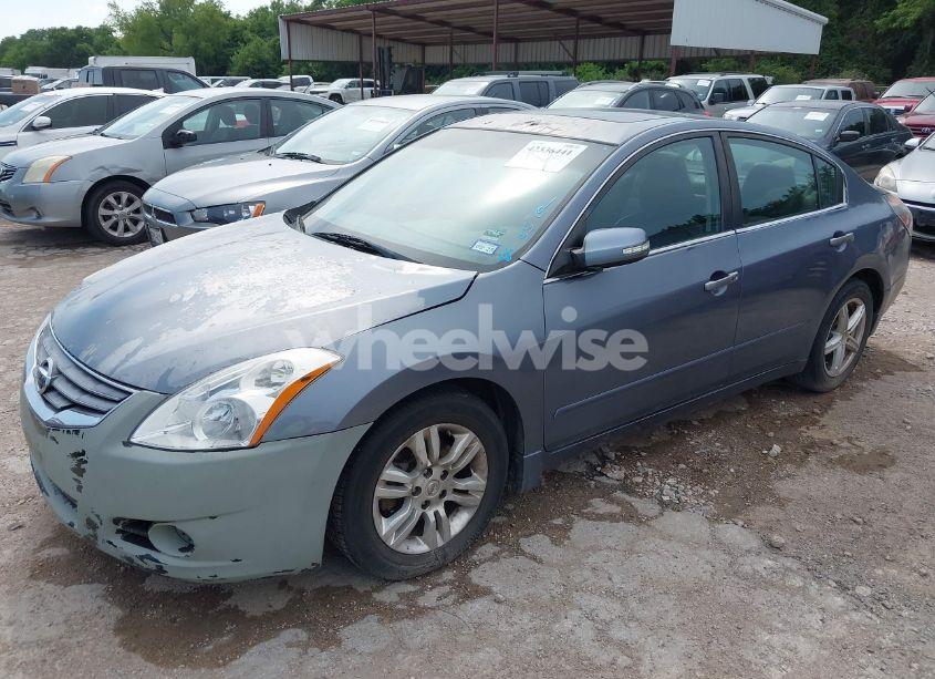 Photo 2 of 2012 Nissan Altima 2.5 S (VIN 1N4AL2AP4CC139107)
