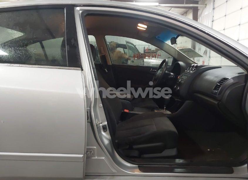 Photo 5 of 2012 Nissan Altima 2.5 S (VIN 1N4AL2AP4CC198724)