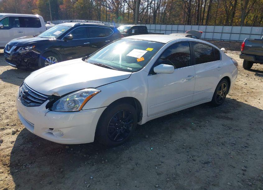 Photo 2 of 2012 Nissan Altima 2.5 S (VIN 1N4AL2AP4CC224898)