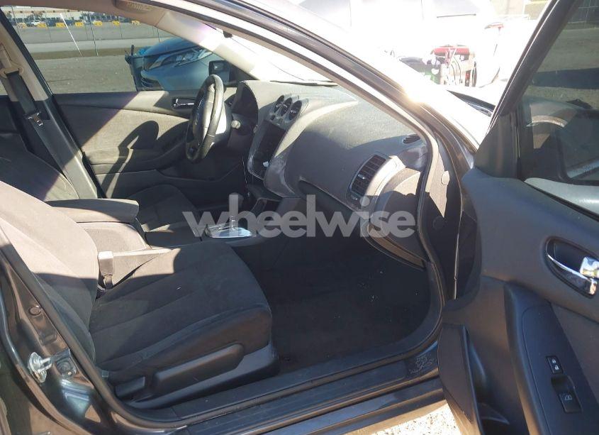 Photo 5 of 2012 Nissan Altima 2.5 S (VIN 1N4AL2AP4CN480396)