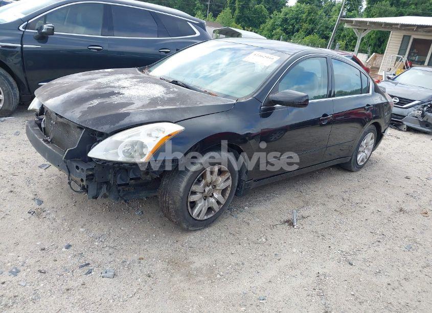 Photo 2 of 2012 Nissan Altima 2.5 S (VIN 1N4AL2AP4CN575489)