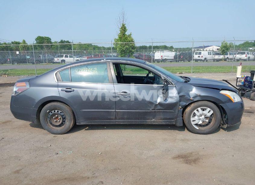 Photo 13 of 2010 Nissan Altima 2.5 S (VIN 1N4AL2AP5AC162716)