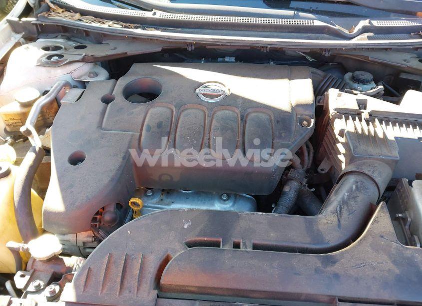 Photo 10 of 2010 Nissan Altima 2.5 S (VIN 1N4AL2AP5AC171657)