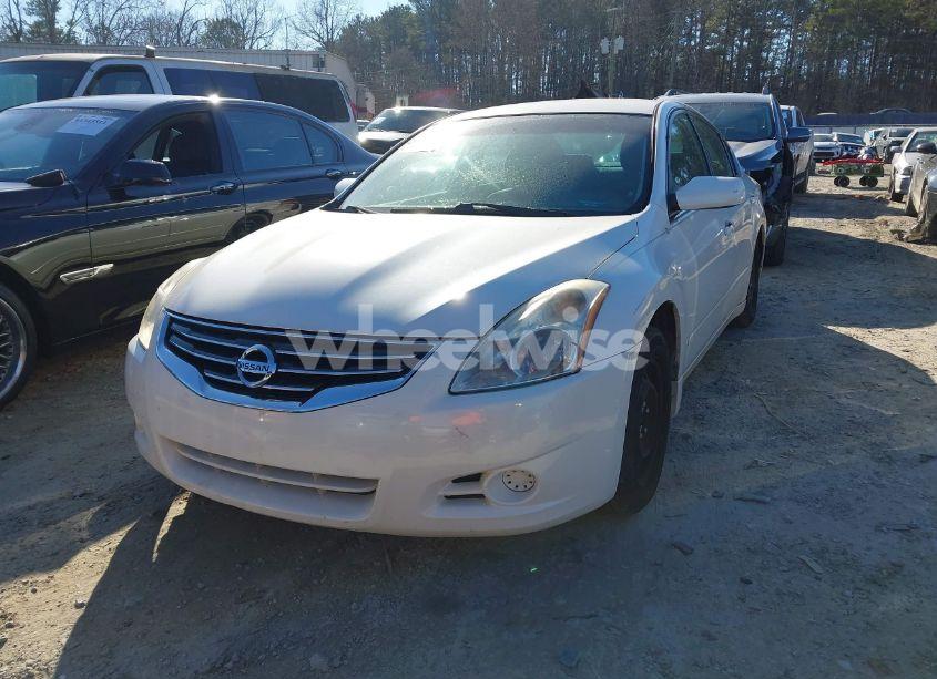 Photo 2 of 2010 Nissan Altima 2.5 S (VIN 1N4AL2AP5AC171657)
