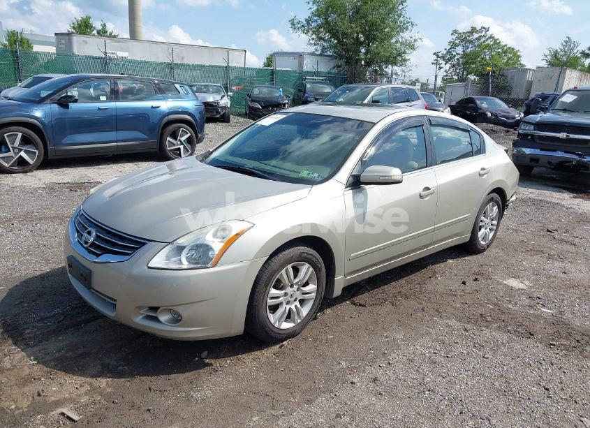 Photo 2 of 2010 Nissan Altima 2.5 S (VIN 1N4AL2AP5AC177765)