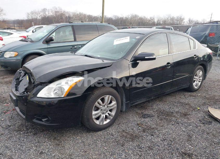 Photo 2 of 2010 Nissan Altima 2.5 S (VIN 1N4AL2AP5AN457710)