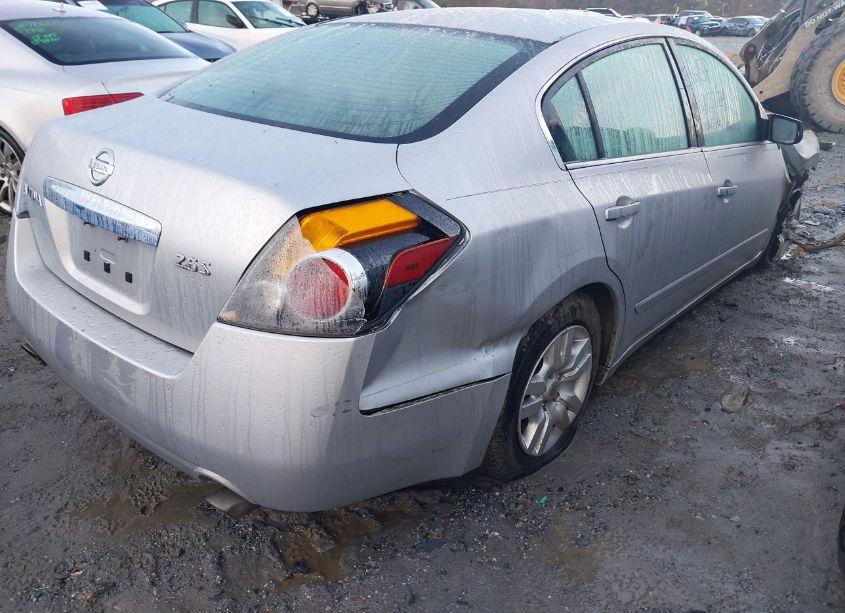 Photo 4 of 2010 Nissan Altima 2.5 S (VIN 1N4AL2AP5AN472188)
