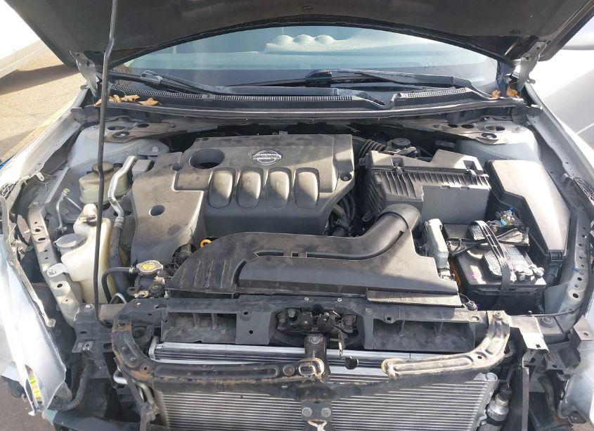 Photo 10 of 2010 Nissan Altima 2.5 S (VIN 1N4AL2AP5AN489623)