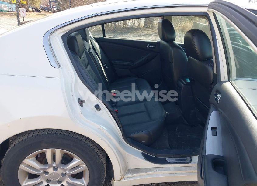 Photo 8 of 2010 Nissan Altima 2.5 S (VIN 1N4AL2AP5AN489962)