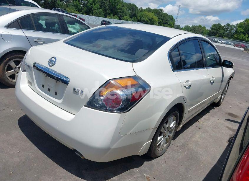 Photo 4 of 2010 Nissan Altima 2.5 S (VIN 1N4AL2AP5AN495535)