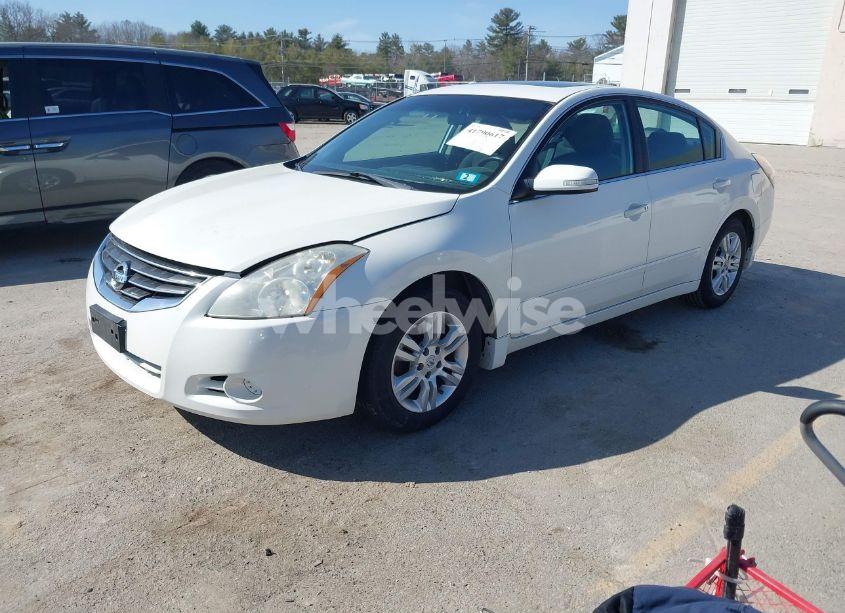 Photo 2 of 2010 Nissan Altima 2.5 S (VIN 1N4AL2AP5AN503102)