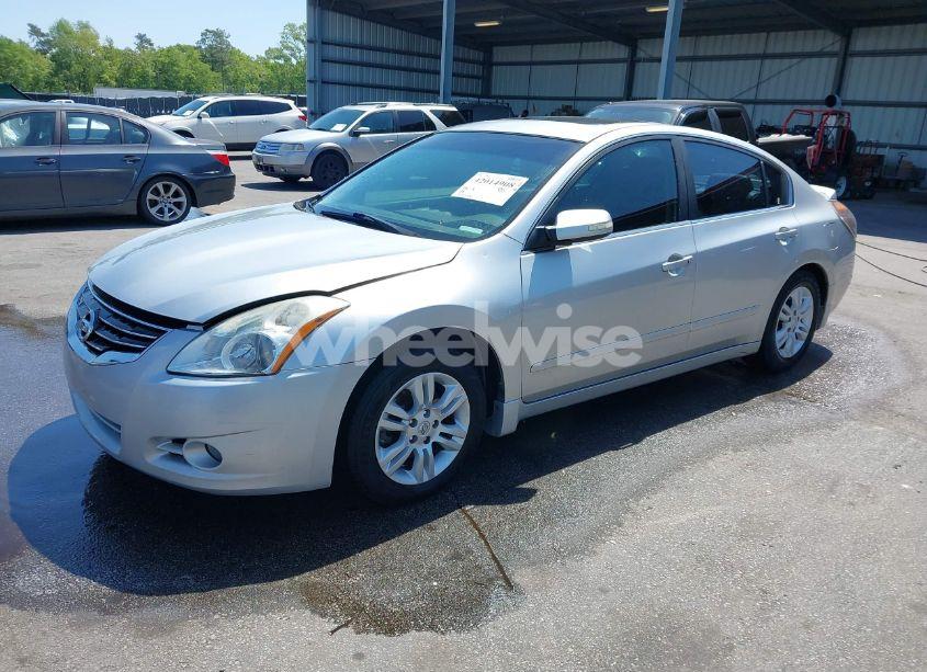 Photo 2 of 2010 Nissan Altima 2.5 S (VIN 1N4AL2AP5AN513631)