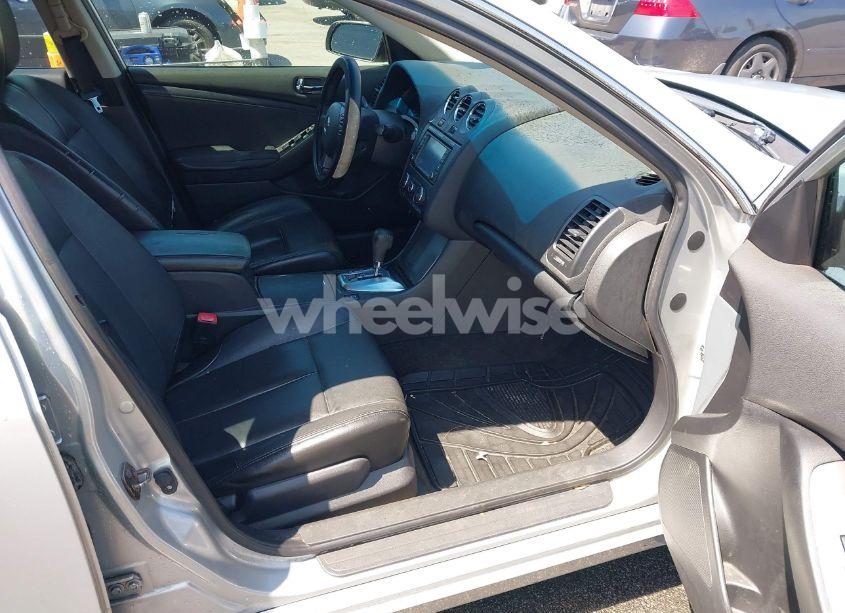 Photo 5 of 2010 Nissan Altima 2.5 S (VIN 1N4AL2AP5AN513631)