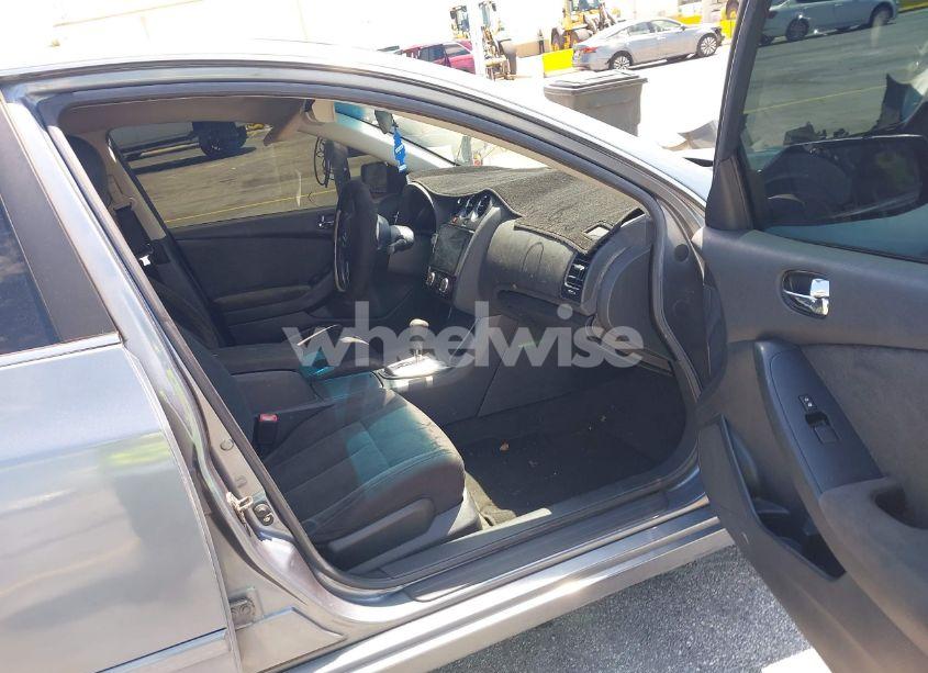 Photo 5 of 2010 Nissan Altima 2.5 S (VIN 1N4AL2AP5AN532227)