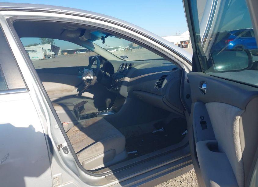 Photo 5 of 2010 Nissan Altima 2.5 S (VIN 1N4AL2AP5AN540943)