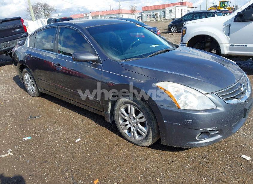 2011 Nissan Altima 2.5 S (VIN 1N4AL2AP5BC121293) main photo