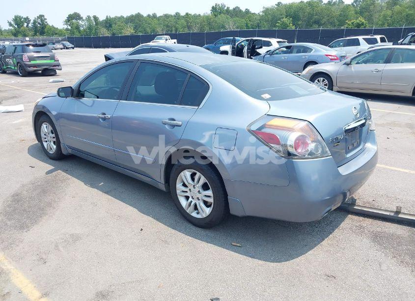 Photo 3 of 2011 Nissan Altima 2.5 S (VIN 1N4AL2AP5BC146520)