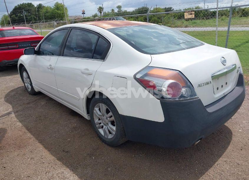 Photo 3 of 2011 Nissan Altima 2.5 S (VIN 1N4AL2AP5BN407665)