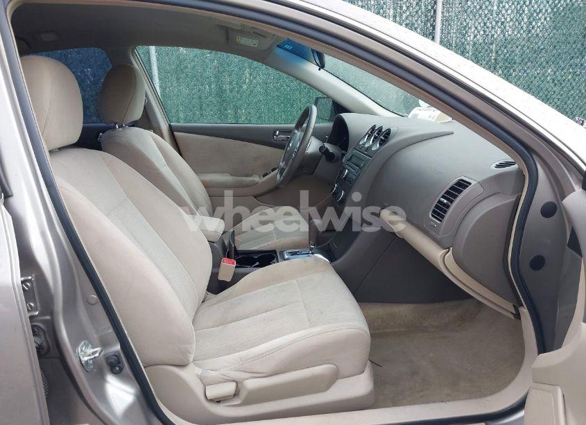 Photo 5 of 2011 Nissan Altima 2.5 S (VIN 1N4AL2AP5BN417760)