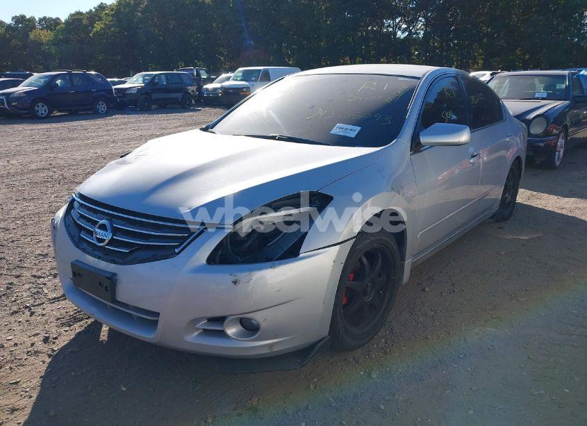 Photo 2 of 2011 Nissan Altima 2.5 S (VIN 1N4AL2AP5BN432792)