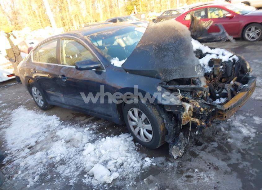 2011 Nissan Altima 2.5 S (VIN 1N4AL2AP5BN450743) main photo