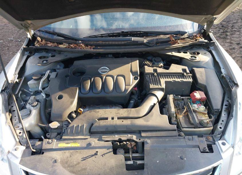 Photo 10 of 2011 Nissan Altima 2.5 S (VIN 1N4AL2AP5BN462679)