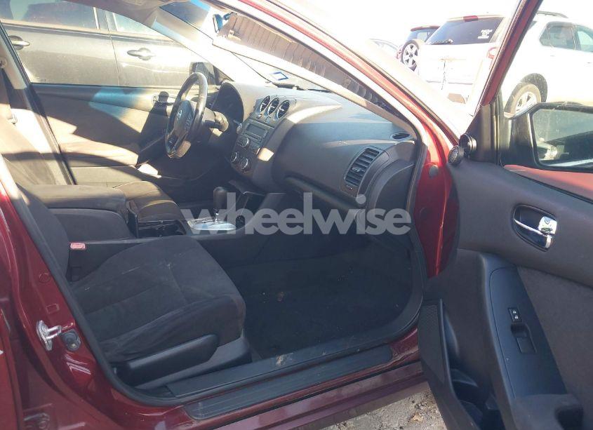 Photo 5 of 2011 Nissan Altima 2.5 S (VIN 1N4AL2AP5BN464383)