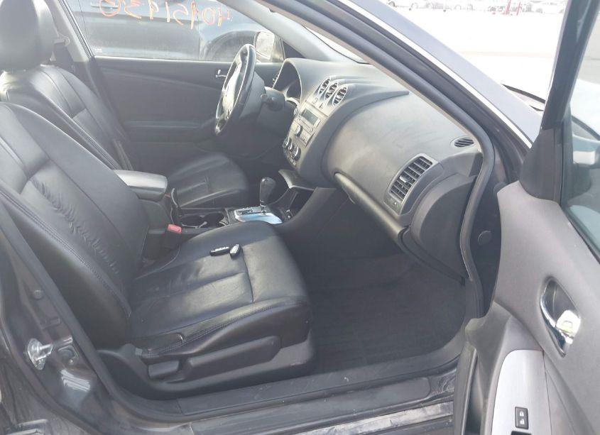 Photo 5 of 2011 Nissan Altima 2.5 S (VIN 1N4AL2AP5BN469423)