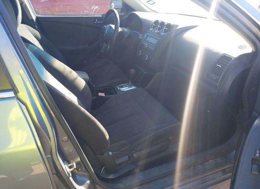 Photo 5 of 2011 Nissan Altima 2.5 S (VIN 1N4AL2AP5BN476310)