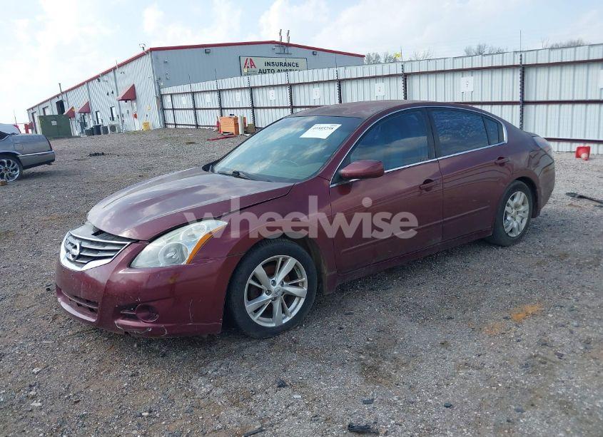 Photo 2 of 2011 Nissan Altima 2.5 S (VIN 1N4AL2AP5BN492460)