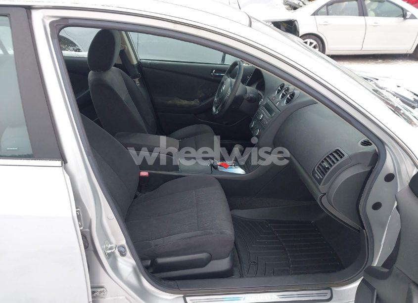 Photo 5 of 2011 Nissan Altima 2.5 S (VIN 1N4AL2AP5BN511122)