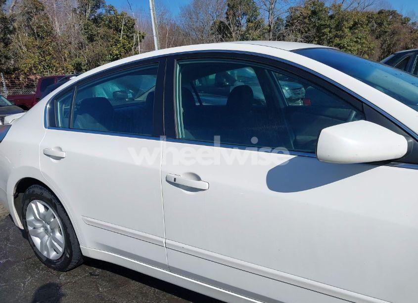 Photo 13 of 2012 Nissan Altima 2.5 S (VIN 1N4AL2AP5CC121201)