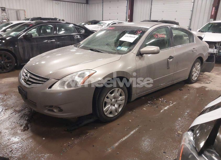 Photo 2 of 2012 Nissan Altima 2.5 S (VIN 1N4AL2AP5CC236834)