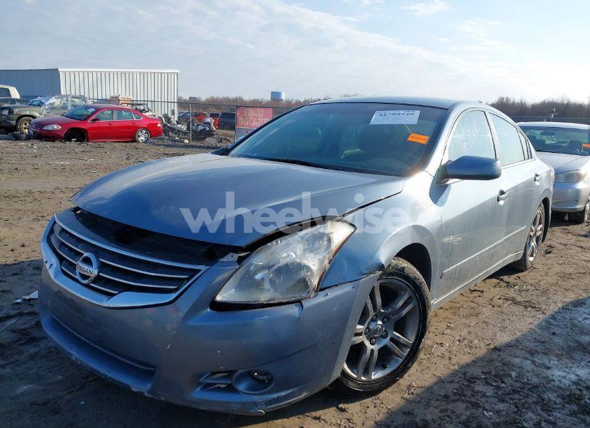 Photo 2 of 2012 Nissan Altima 2.5 S (VIN 1N4AL2AP5CN404329)