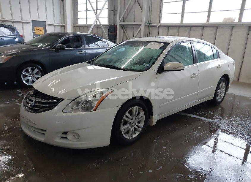 Photo 2 of 2012 Nissan Altima 2.5 SL (VIN 1N4AL2AP5CN424029)