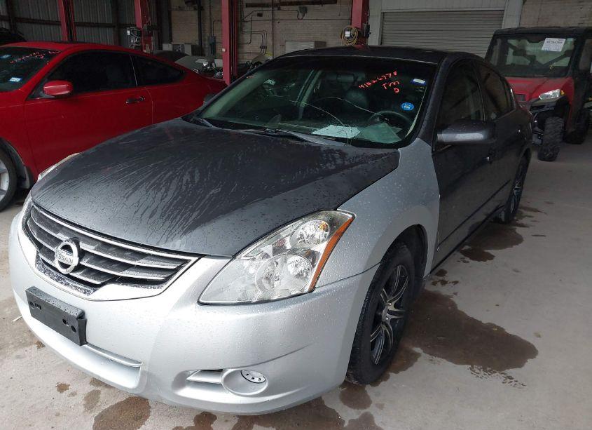 Photo 2 of 2012 Nissan Altima 2.5 S (VIN 1N4AL2AP5CN432017)