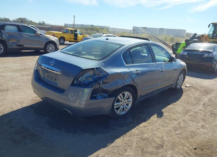 Photo 4 of 2012 Nissan Altima 2.5 S (VIN 1N4AL2AP5CN439663)