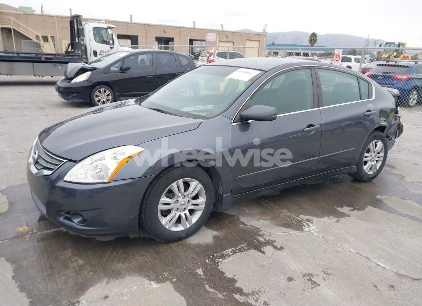 Photo 2 of 2012 Nissan Altima 2.5 S (VIN 1N4AL2AP5CN521621)