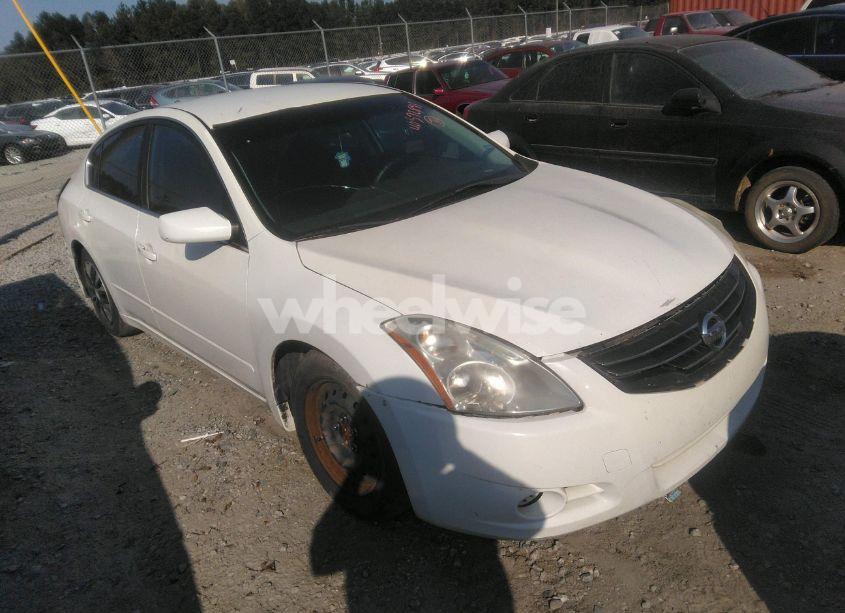 2012 Nissan Altima 2.5 S (VIN 1N4AL2AP5CN526110) main photo