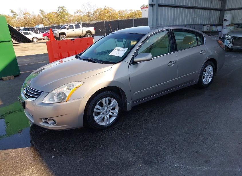 Photo 2 of 2012 Nissan Altima 2.5 S (VIN 1N4AL2AP5CN562749)
