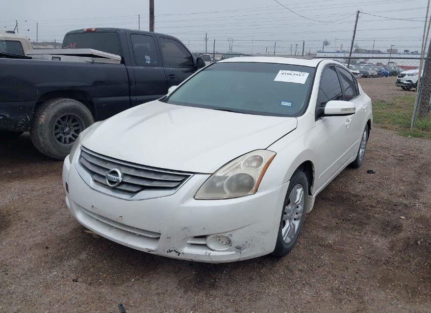 Photo 2 of 2012 Nissan Altima 2.5 S (VIN 1N4AL2AP5CN566140)